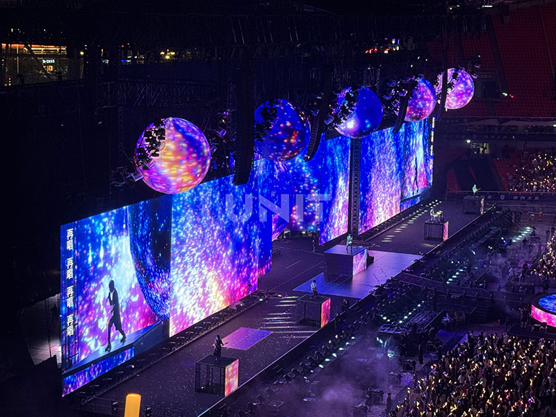 man hinh led giai tri